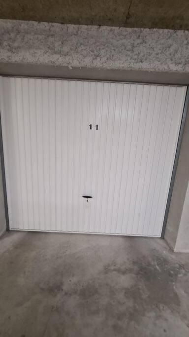 Bel Appartement-Garage Prive-Balcon-Wifi Fibre Rhut Екстер'єр фото