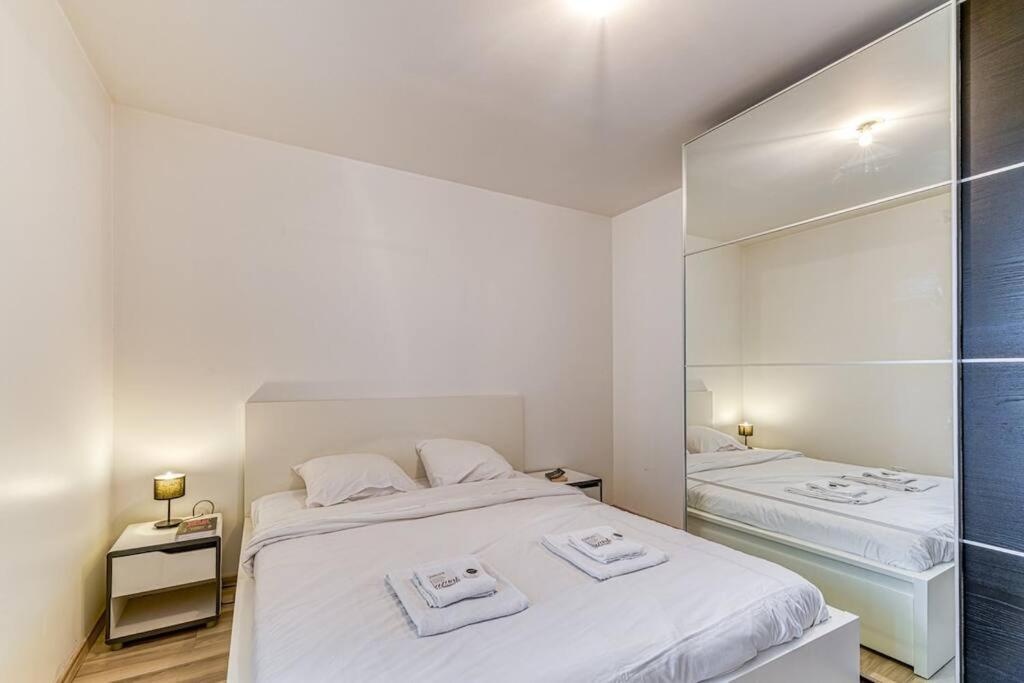 Bel Appartement-Garage Prive-Balcon-Wifi Fibre Rhut Екстер'єр фото