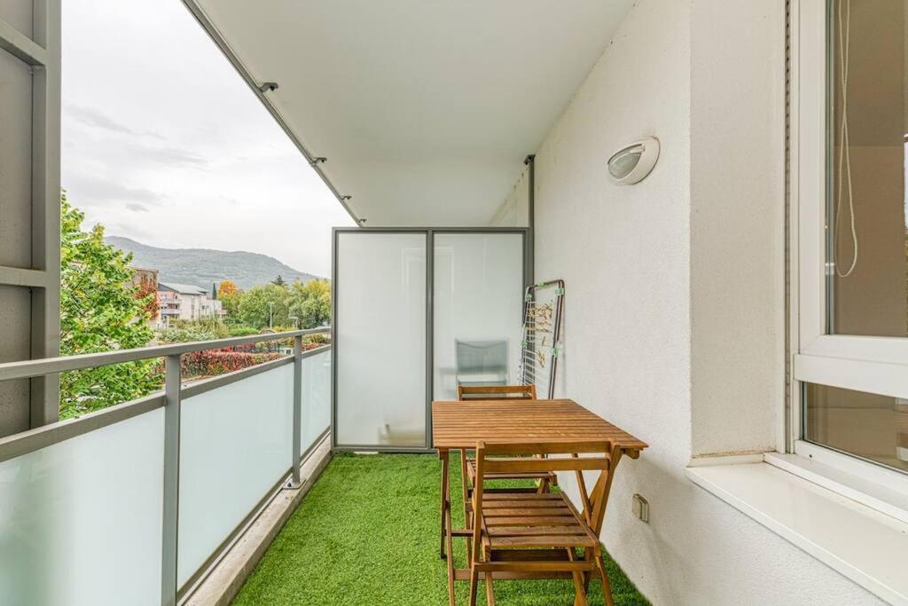 Bel Appartement-Garage Prive-Balcon-Wifi Fibre Rhut Екстер'єр фото