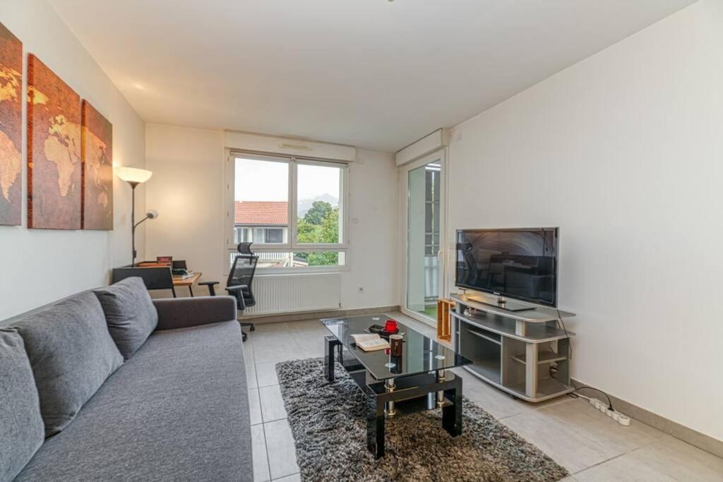 Bel Appartement-Garage Prive-Balcon-Wifi Fibre Rhut Екстер'єр фото