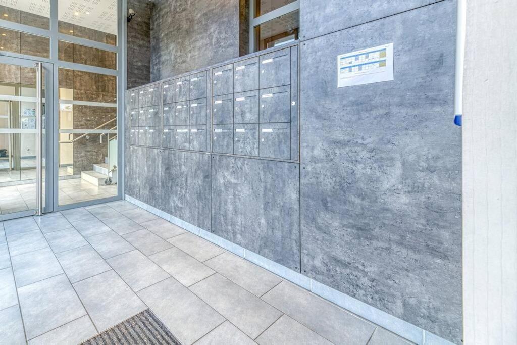 Bel Appartement-Garage Prive-Balcon-Wifi Fibre Rhut Екстер'єр фото
